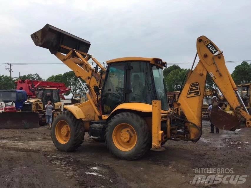 JCB 4cx 反铲装载机