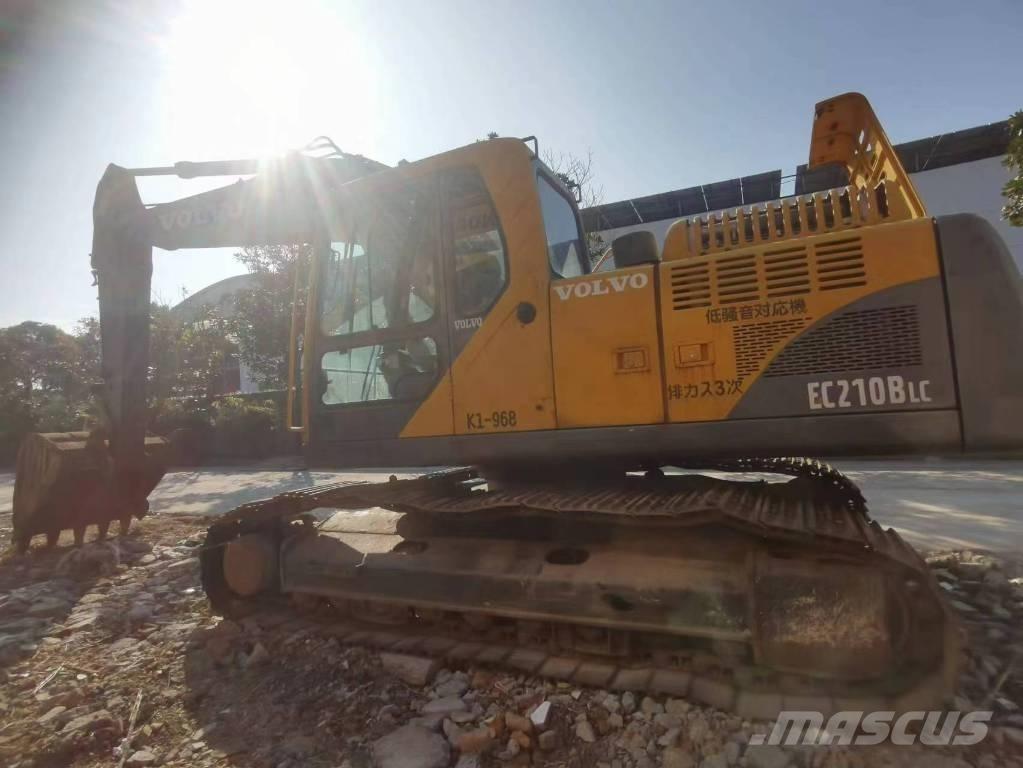 Volvo EC 210 B LC 履带挖掘机