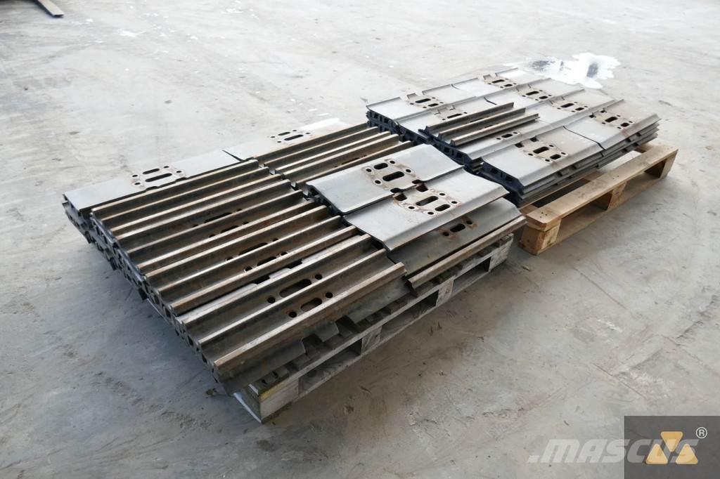 CAT 320 Trackshoes 轮胎、车轮和轮圈