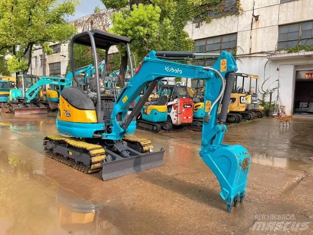 Kubota U20 小型挖掘机