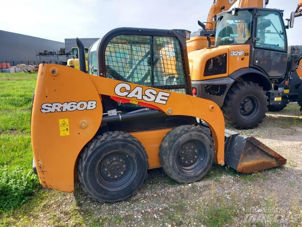CASE SR 160 滑移装载机