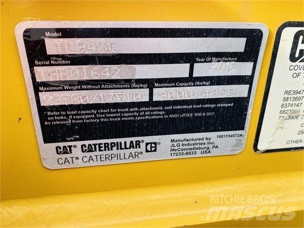 CAT TL 943 C 伸缩臂叉装车|叉装车