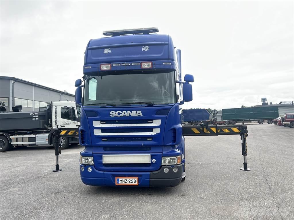 Scania R 560 6X2 起重车