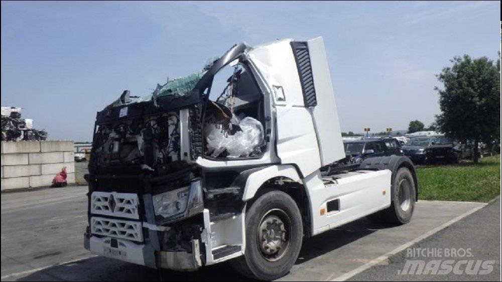 Renault T480 牵引车