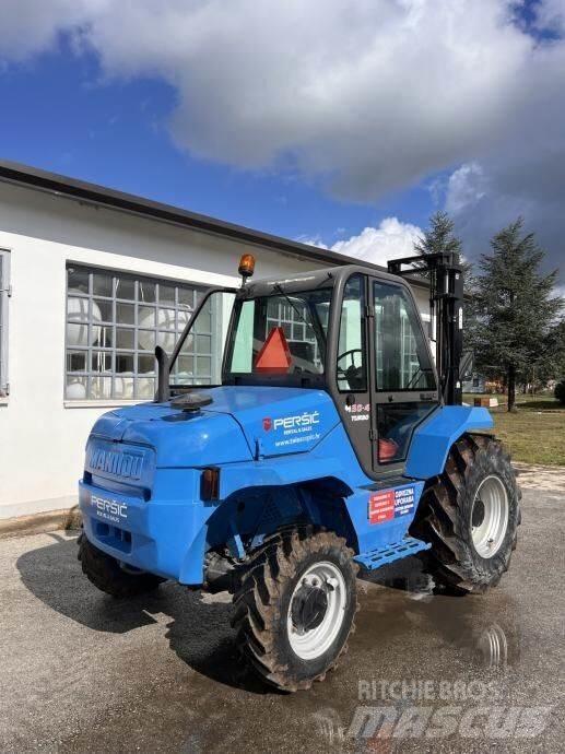 Manitou MC30-4W 越野叉车|叉装车