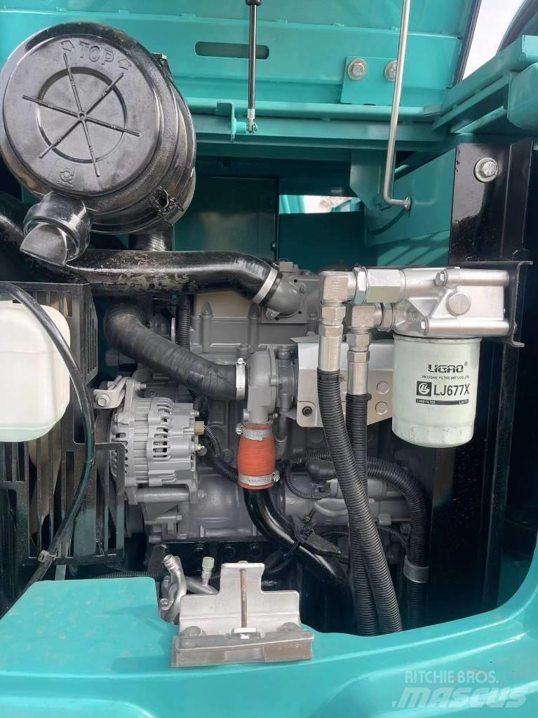 Kobelco SK 75 小型挖掘机