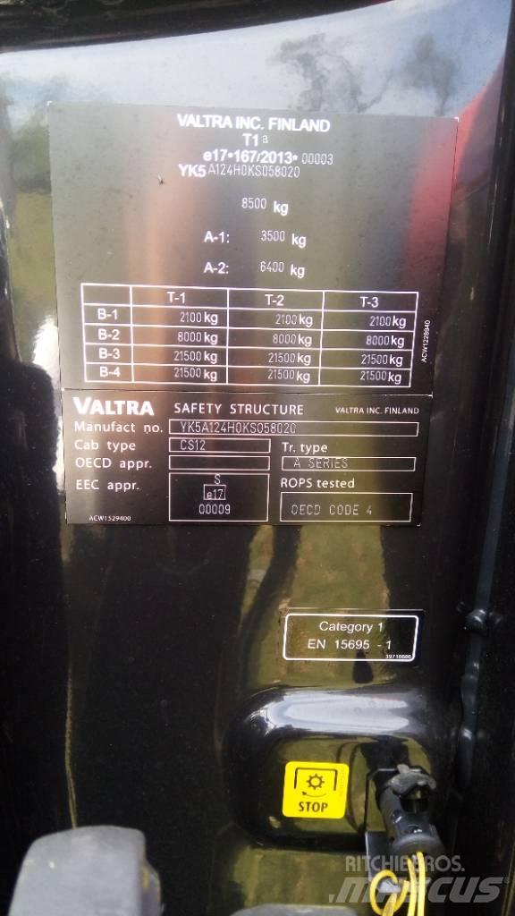 Valtra A 124 拖拉机/农用车