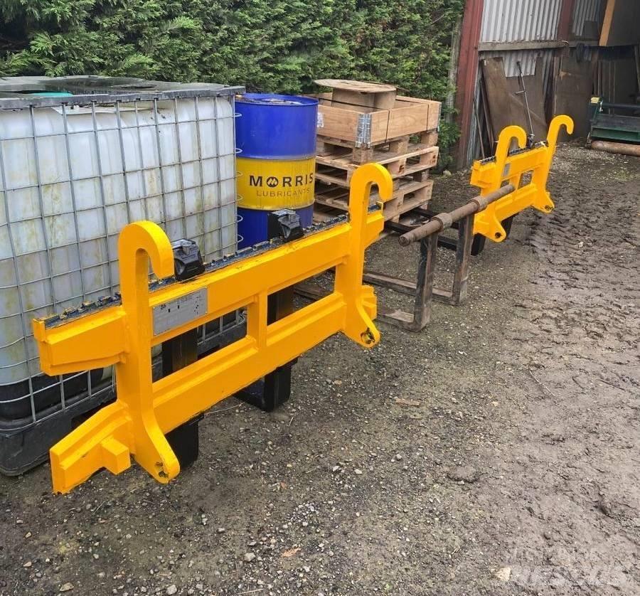 JCB PALLET FORKS 其他装载挖掘装置和配件