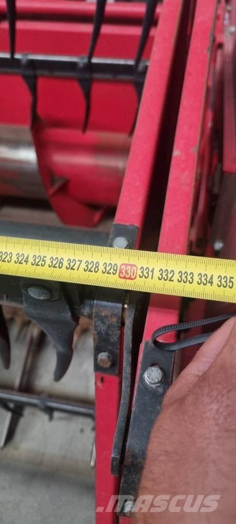 Massey Ferguson 22 联合收割机