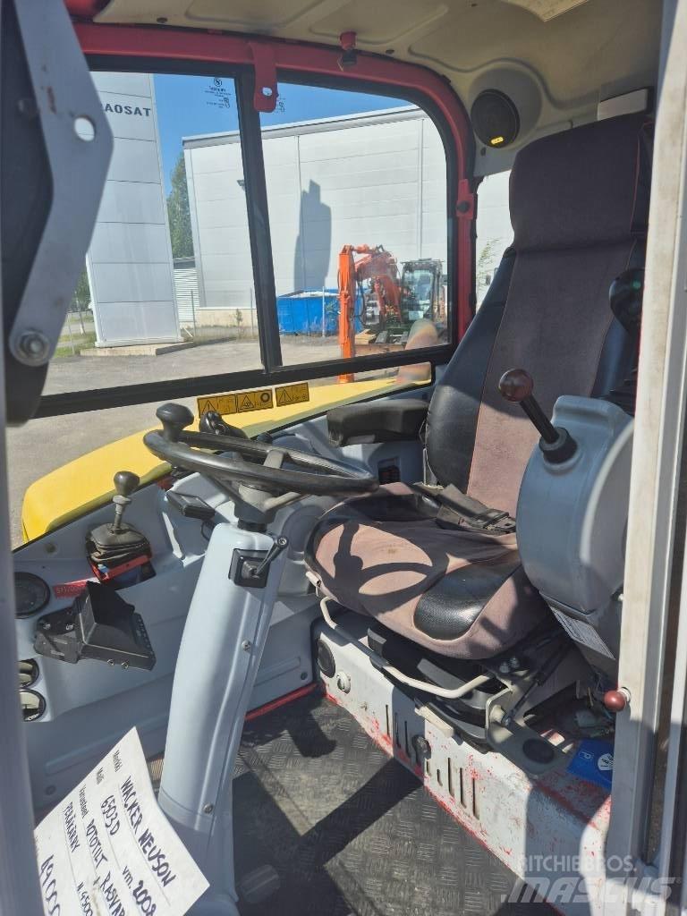 Wacker Neuson 6503 轮式挖掘机