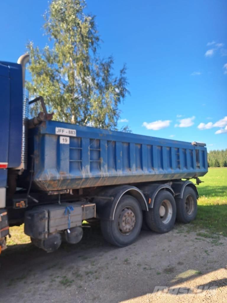 Sisu E12 自卸式货车