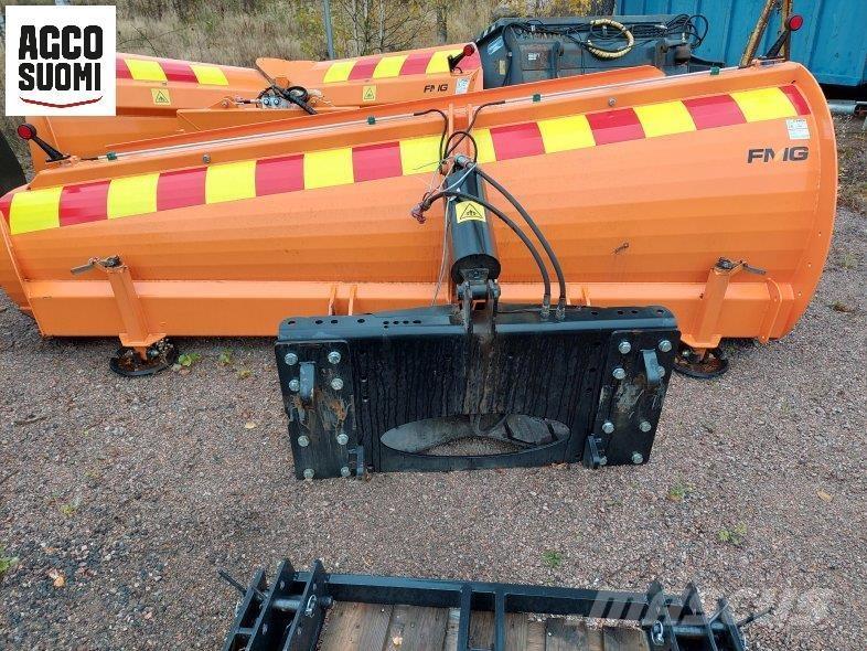 FMG ALUEAURA AA330 推雪机