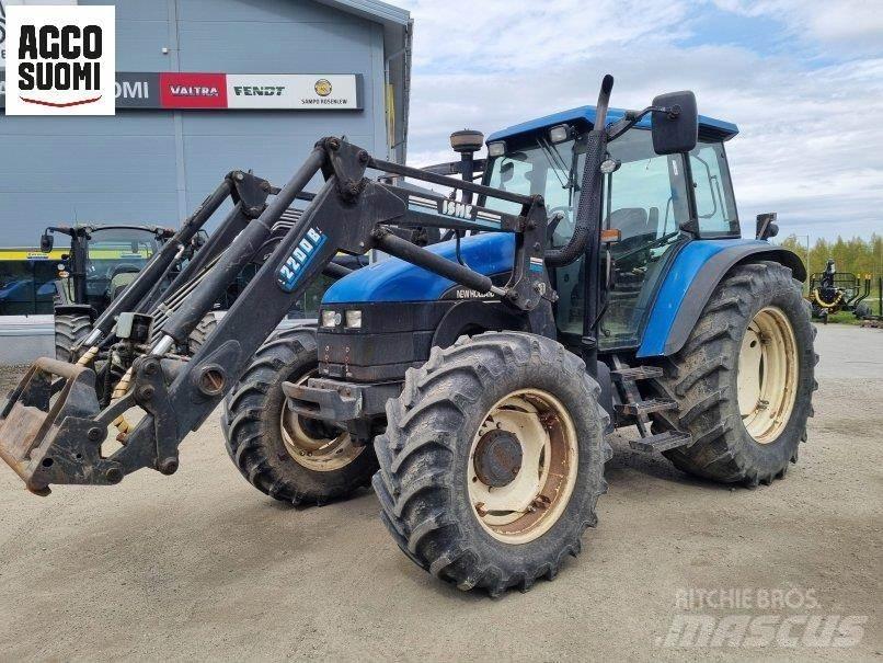 New Holland TS115 拖拉机/农用车