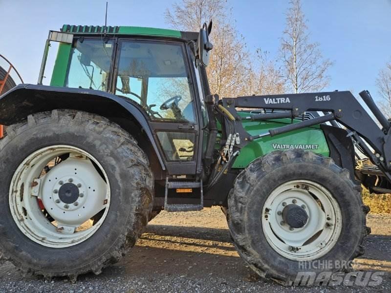 Valtra 6850 HITECH 拖拉机/农用车