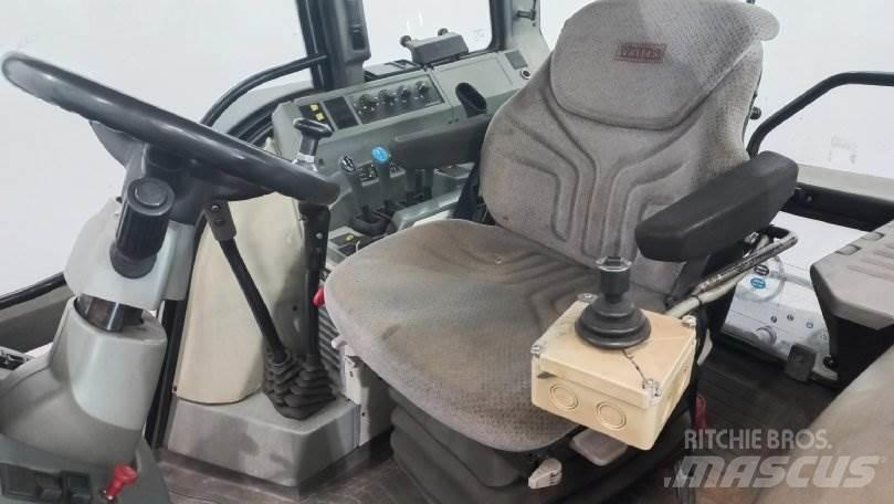 Valtra 8400 拖拉机/农用车