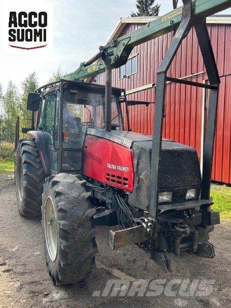Valtra 8400 拖拉机/农用车