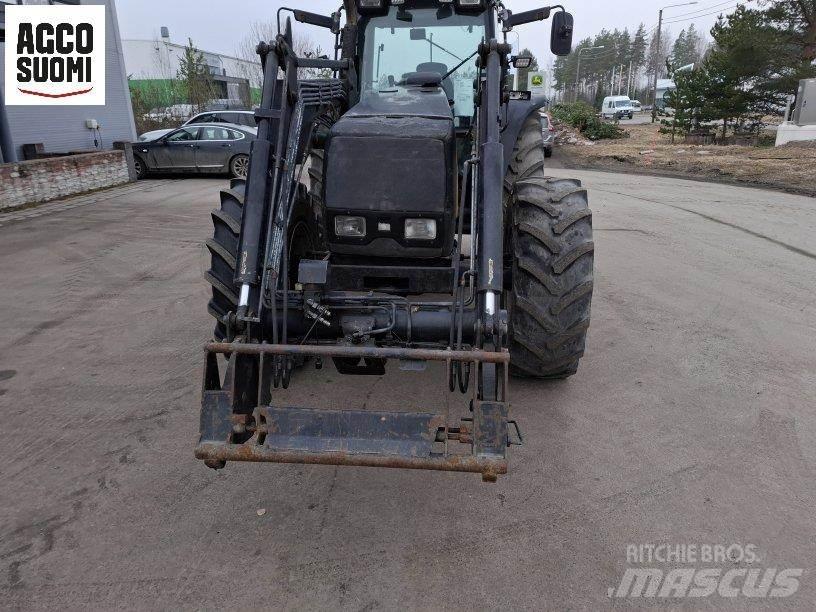 Valtra 8450 HITECH 拖拉机/农用车