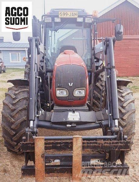 Valtra A93 H 拖拉机/农用车
