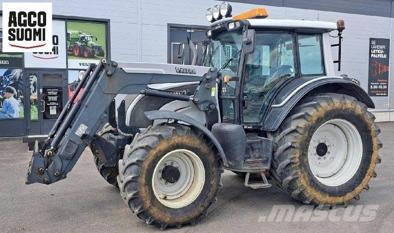 Valtra N141 A 拖拉机/农用车
