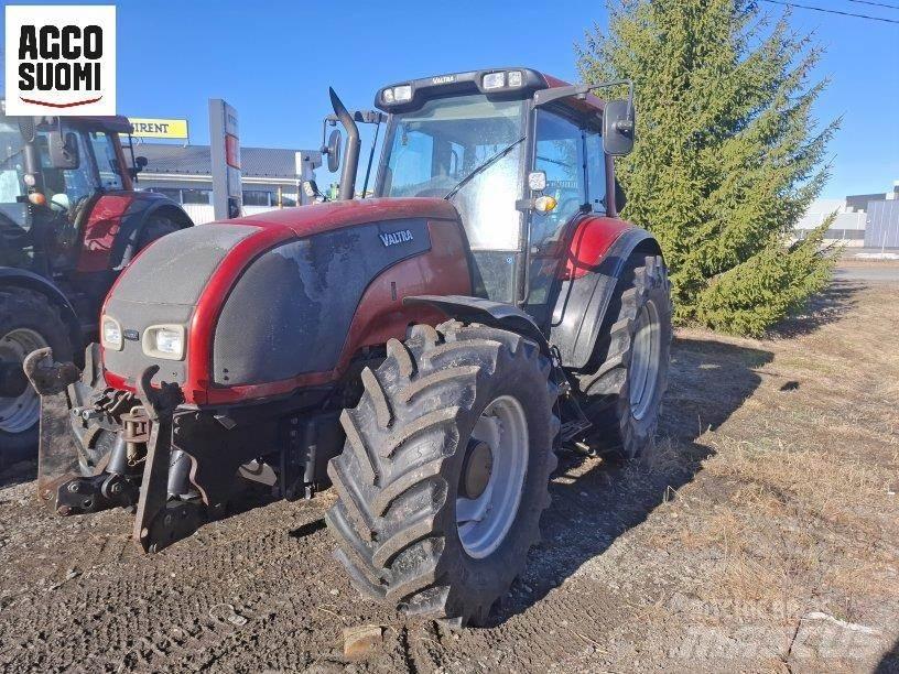 Valtra T150 拖拉机/农用车