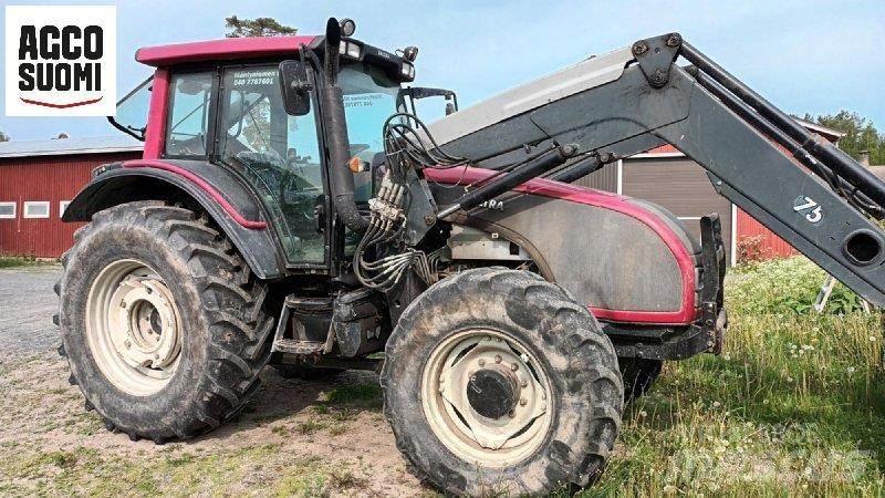 Valtra T151 H 拖拉机/农用车