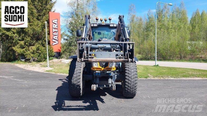 Valtra T153 H 拖拉机/农用车