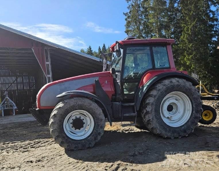 Valtra T180 拖拉机/农用车