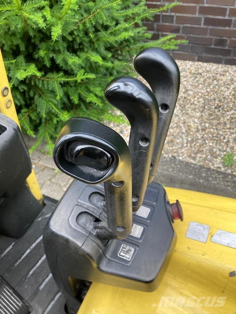 Hyster J 1.80 XNT 电动叉车