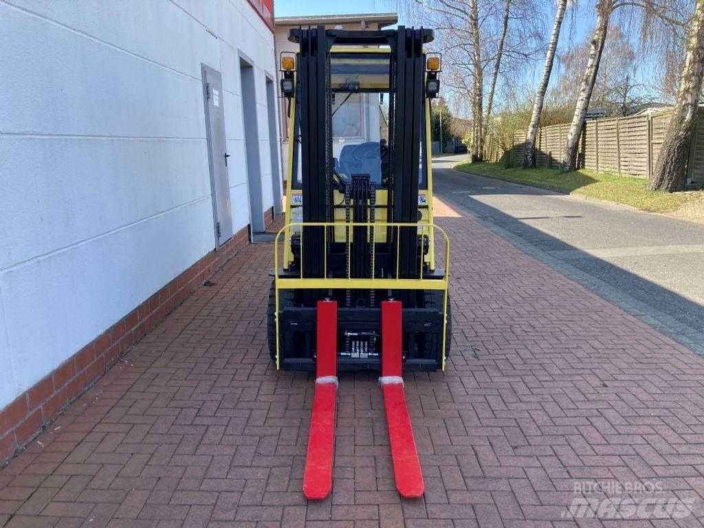 Hyster J 2.0 UTL 电动叉车