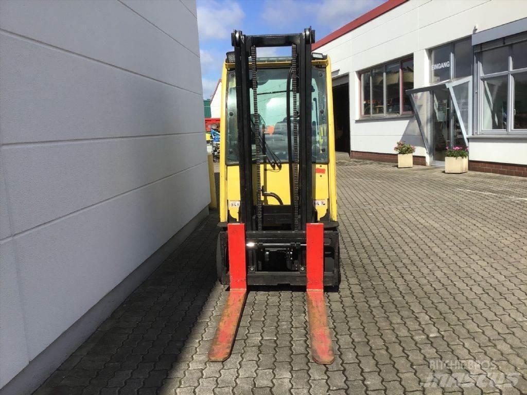 Hyster J 3.0 XN 电动叉车