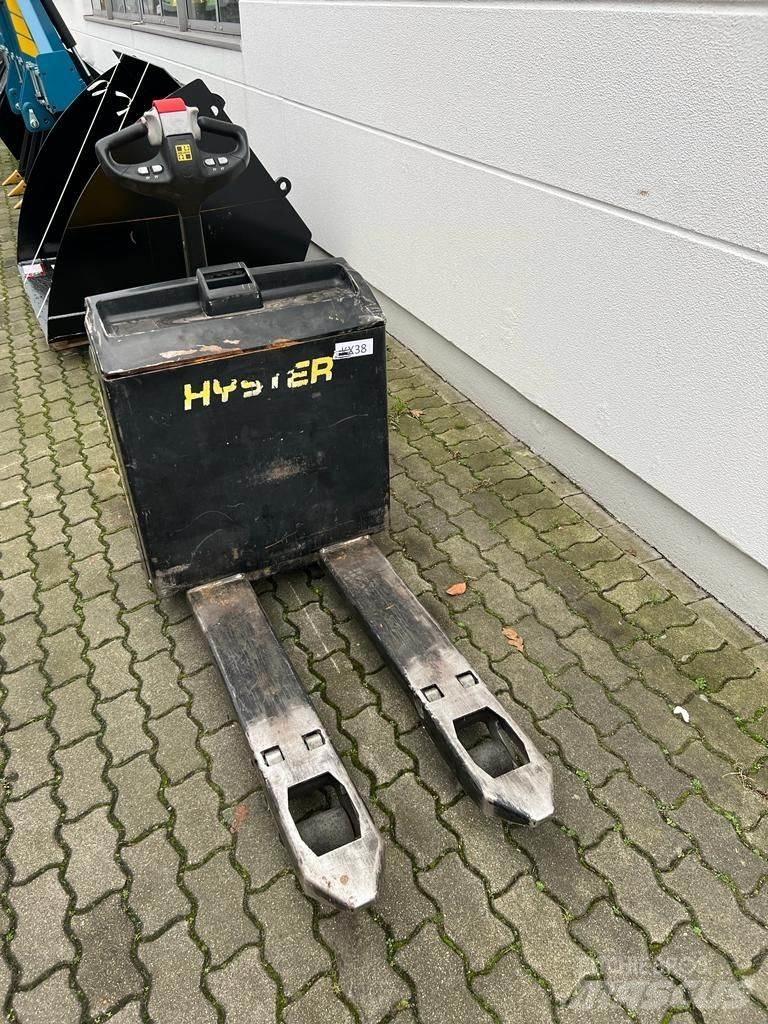Hyster P 2.0 手摇升降机