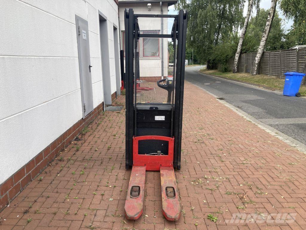 Hyster S 1.0 手推堆垛车
