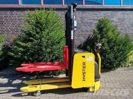 Hyster S 1.4 IL 手推堆垛车