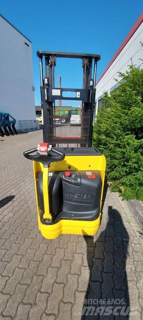 Hyster S 1.4 IL 手推堆垛车