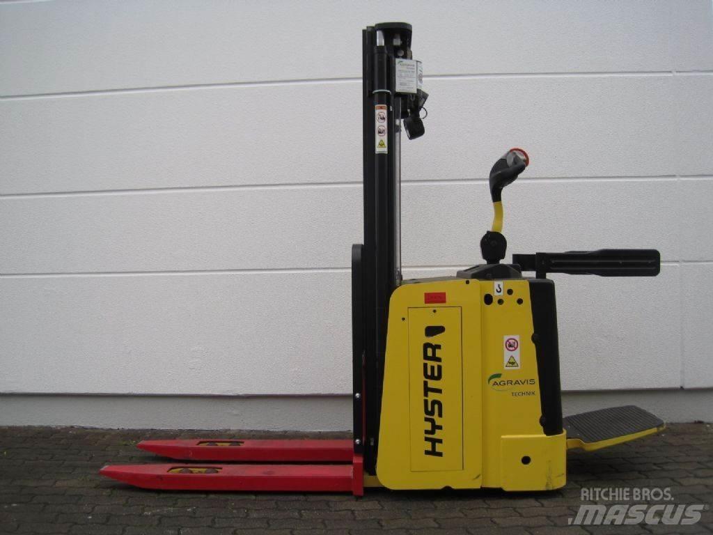 Hyster S 1.5 S 手推堆垛车
