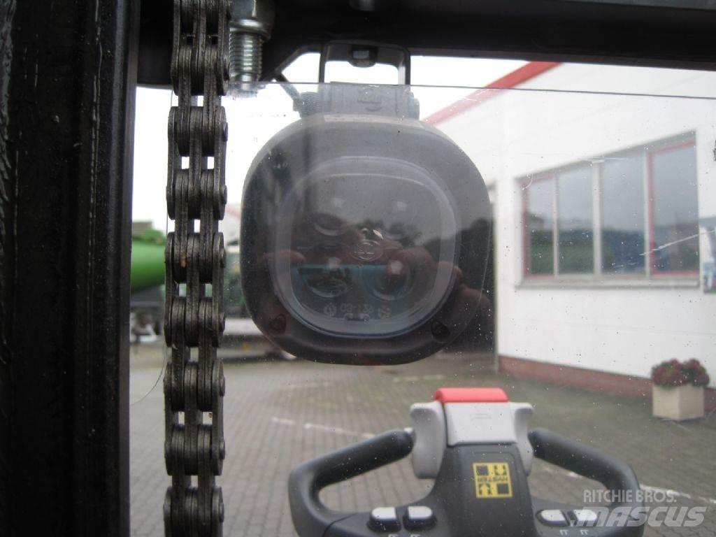 Hyster S 1.5 S 手推堆垛车