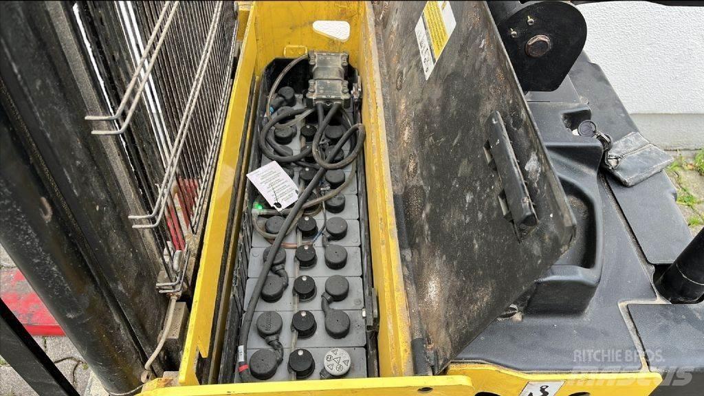 Hyster S1.5S 手推堆垛车