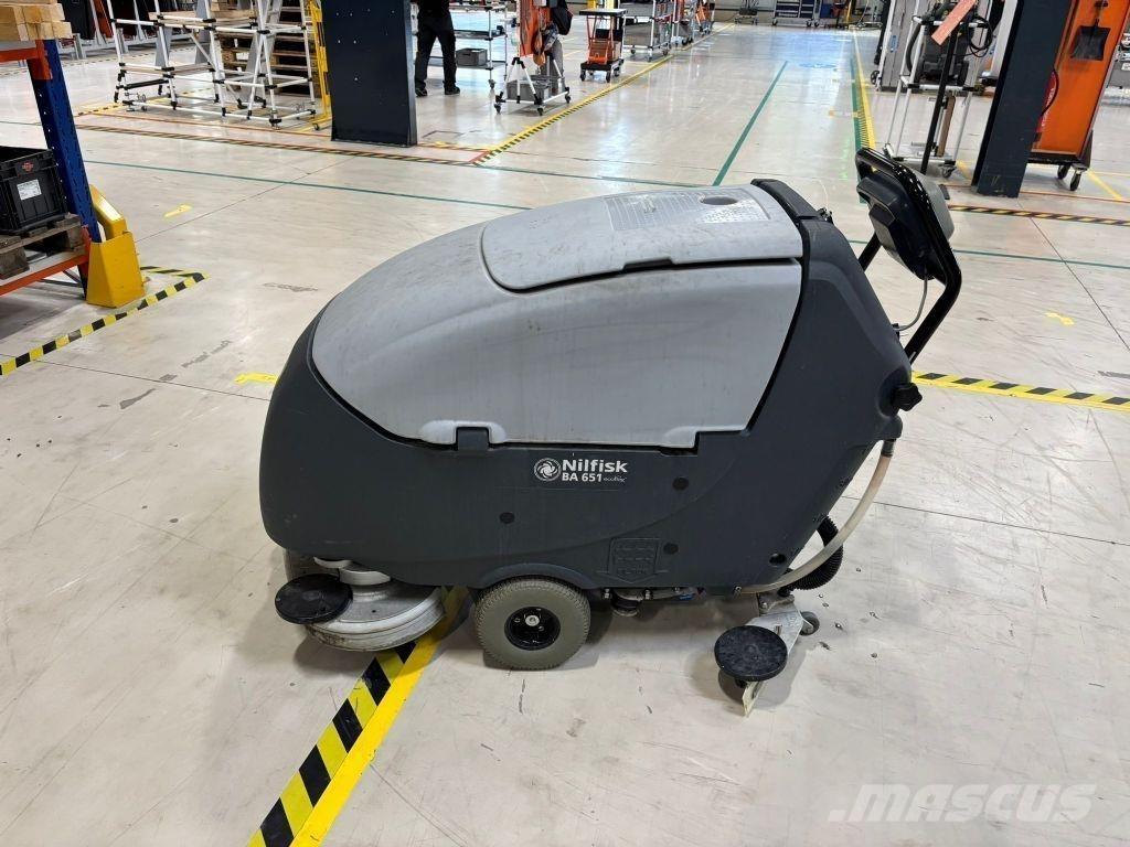 Nilfisk BA 651 扫地机