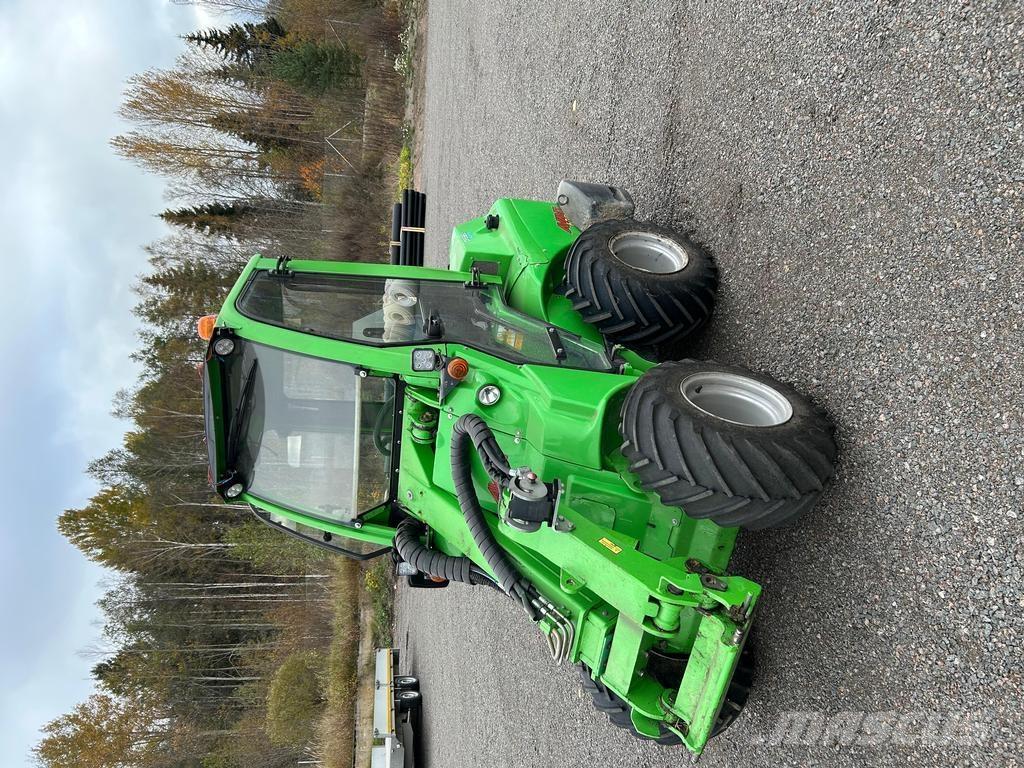 Avant 630 多功能装载机