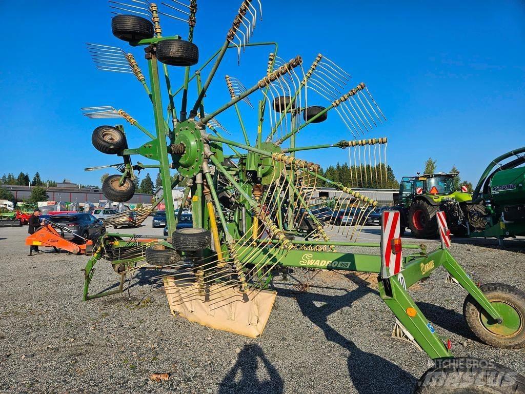 Krone 900 犁耙和摊草机