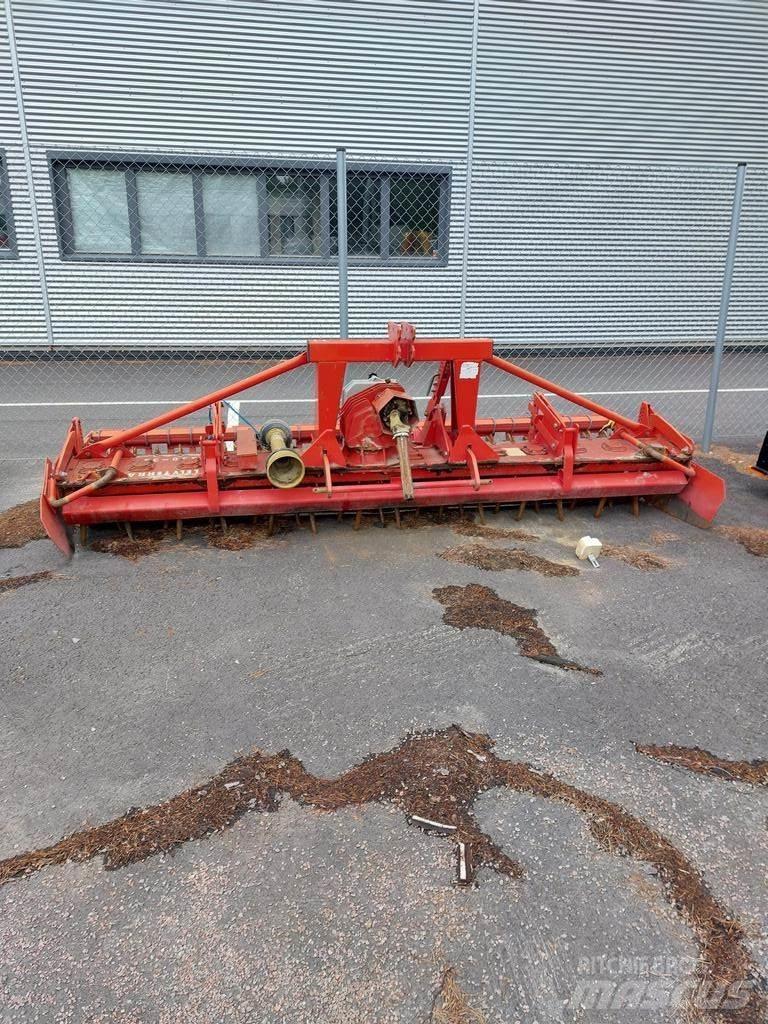 Lely 3500 动力旋转耙