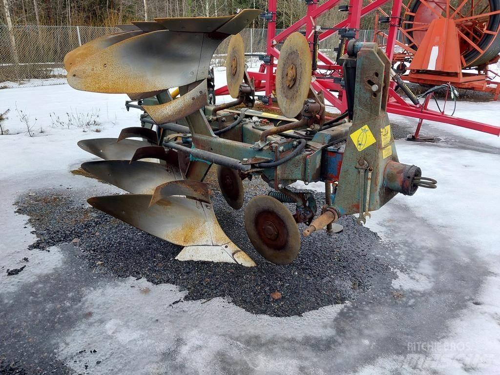 Överum 3 双向犁