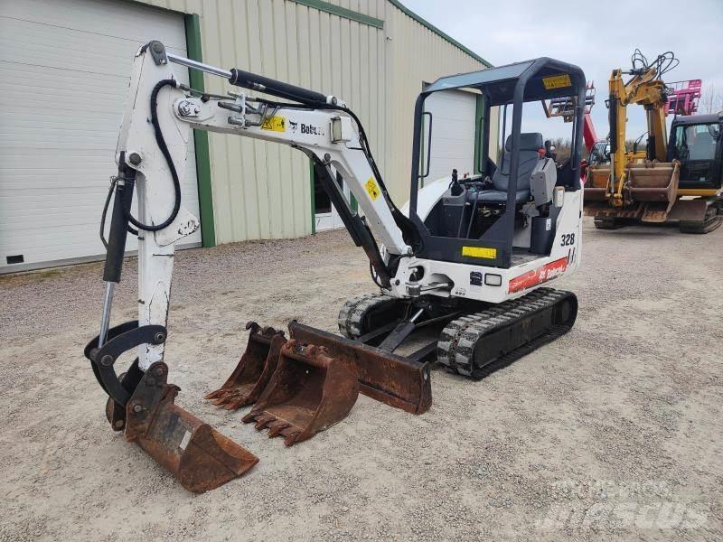 Bobcat 328 小型挖掘机