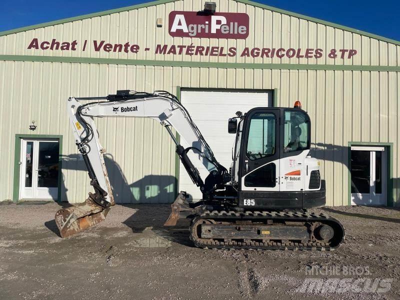 Bobcat E85 小型挖掘机