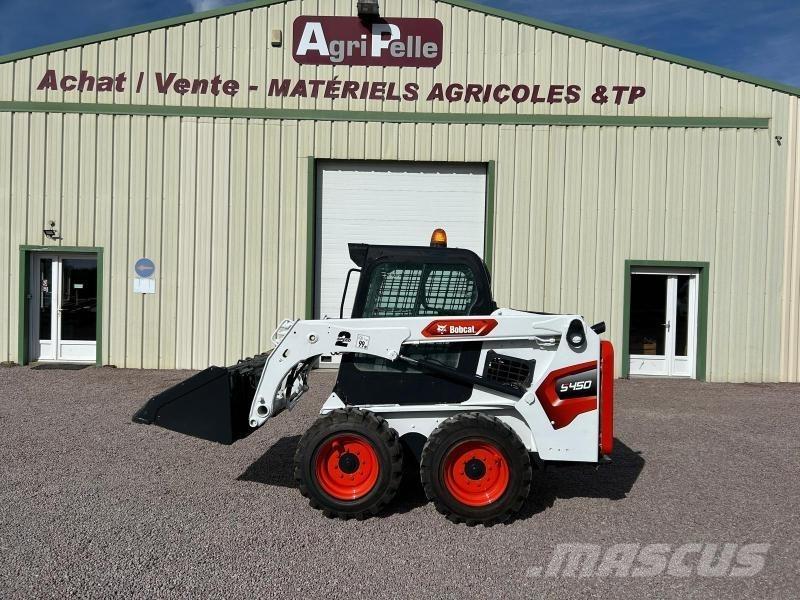 Bobcat S450 小型装载机