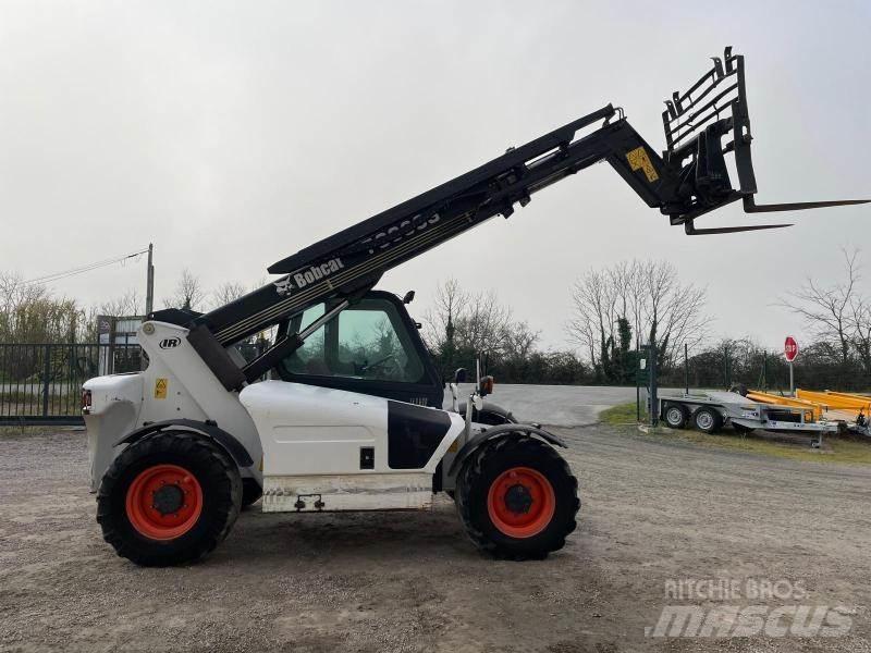 Bobcat T3093S 伸缩臂叉装车|叉装车