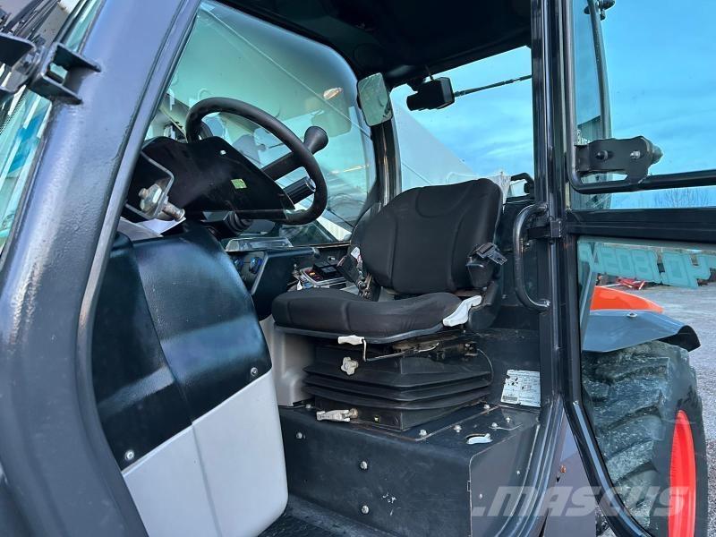 Bobcat T40180 伸缩臂叉装车|叉装车