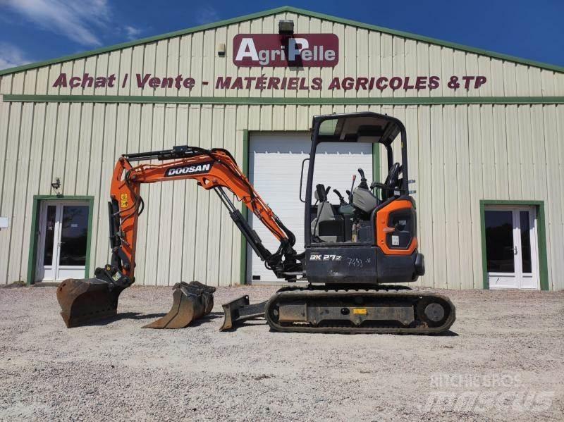 Doosan DX27Z 小型挖掘机