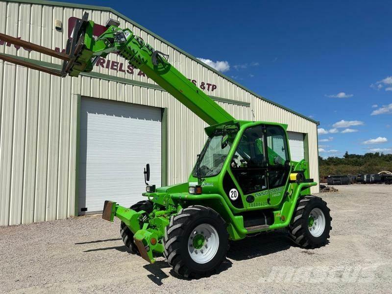 Merlo P38.13 伸缩臂叉装车|叉装车