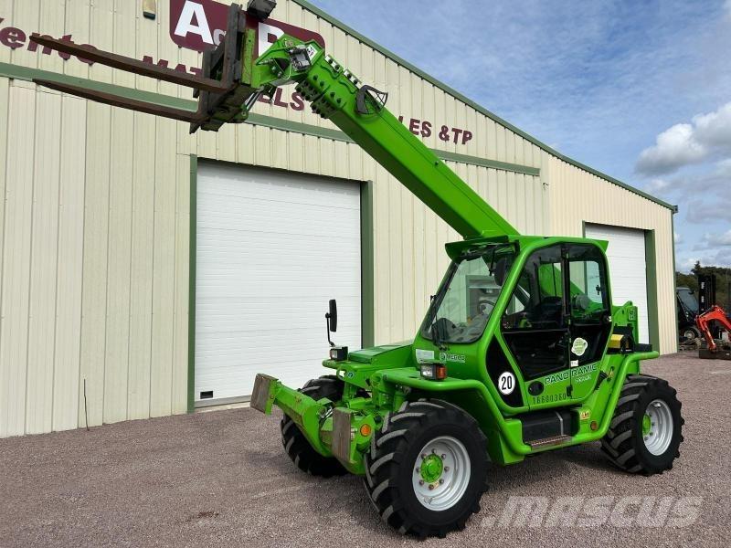 Merlo P38.13 伸缩臂叉装车|叉装车